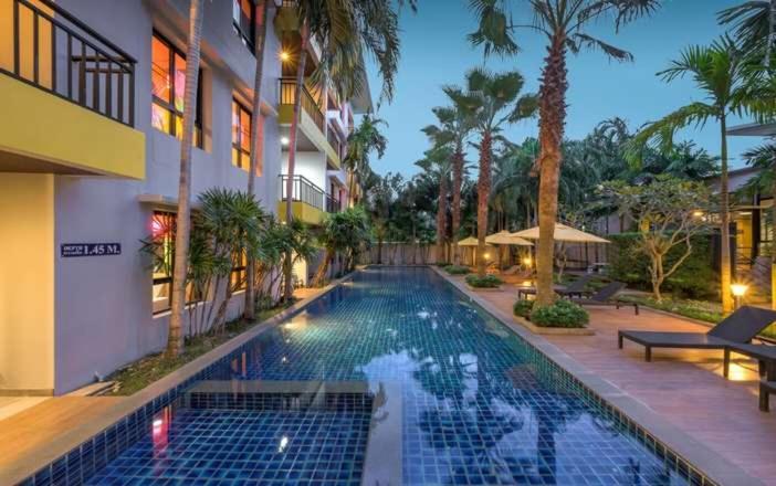 Anchan Boutique Hotel- Sha Plus Чалонг Экстерьер фото