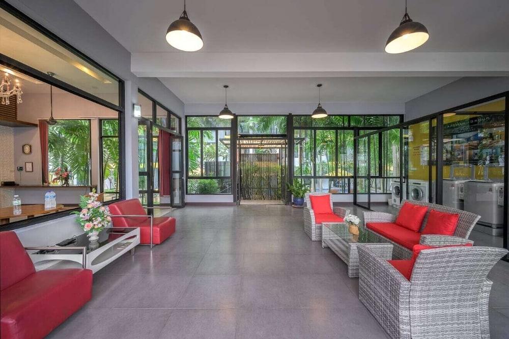Anchan Boutique Hotel- Sha Plus Чалонг Экстерьер фото
