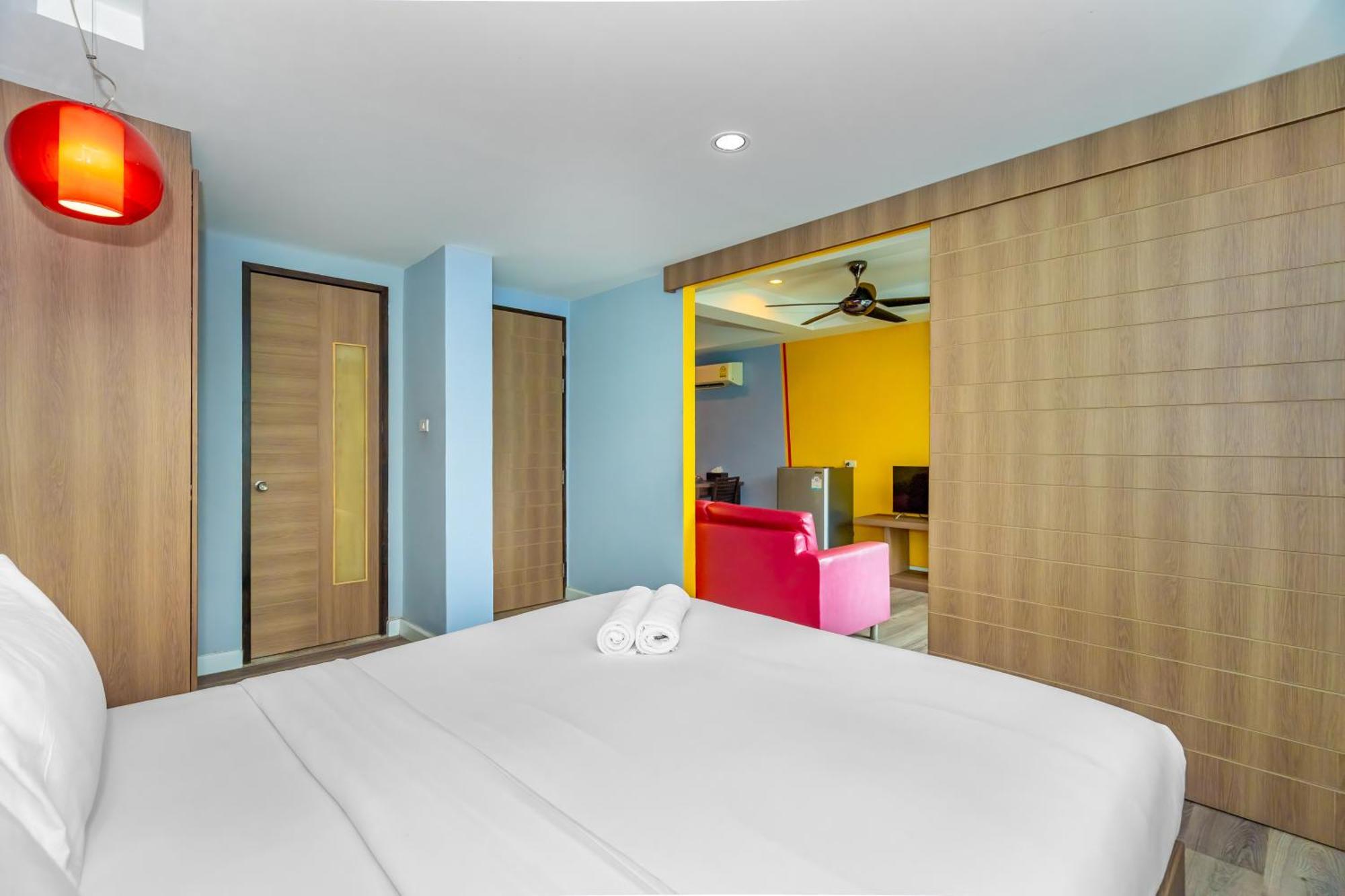 Anchan Boutique Hotel- Sha Plus Чалонг Экстерьер фото