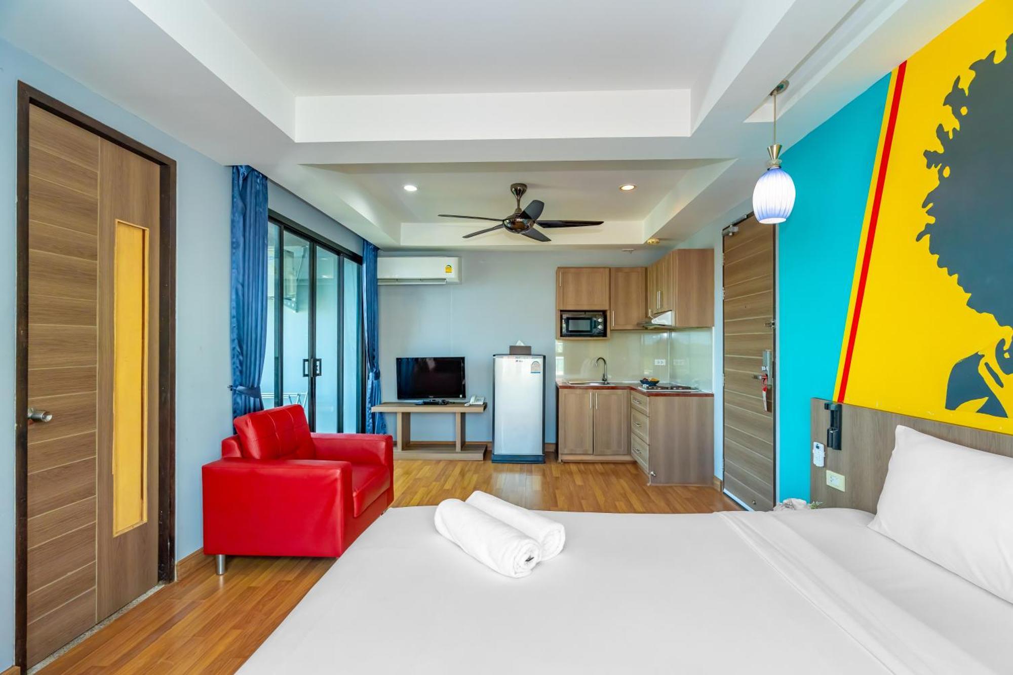 Anchan Boutique Hotel- Sha Plus Чалонг Экстерьер фото