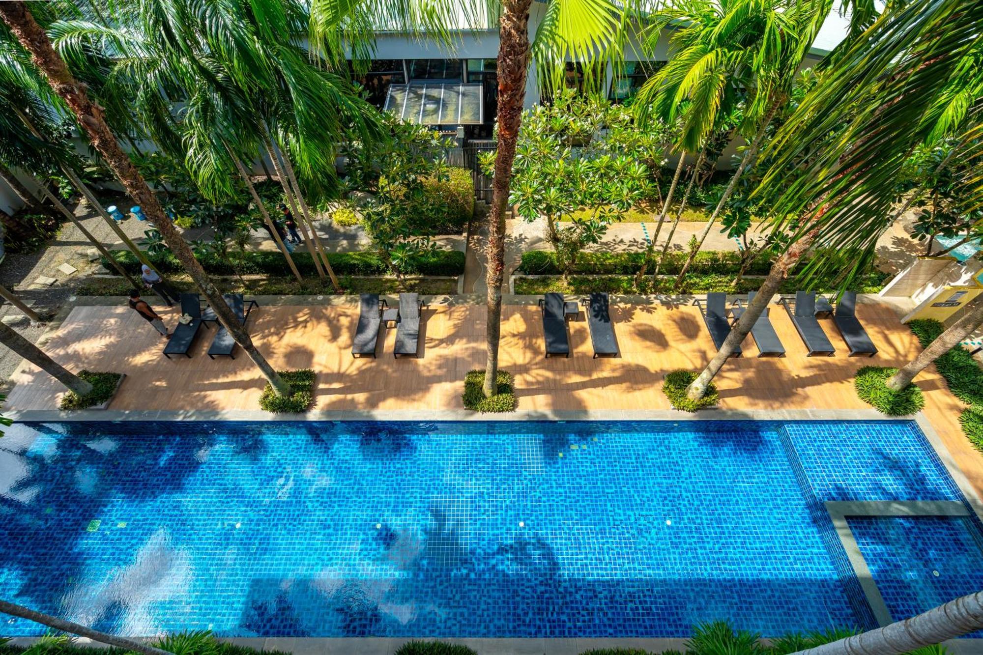 Anchan Boutique Hotel- Sha Plus Чалонг Экстерьер фото